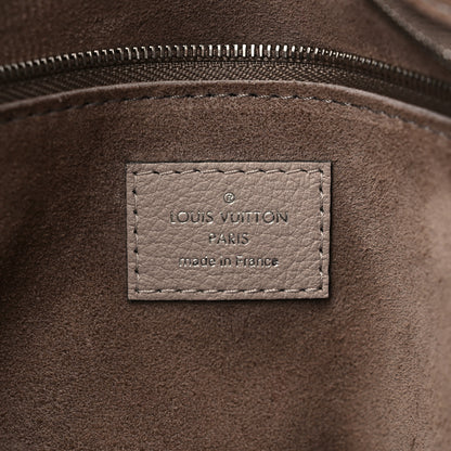 Louis Vuitton Veau Cachemire Soft Lockit PM Galet 6 of 13