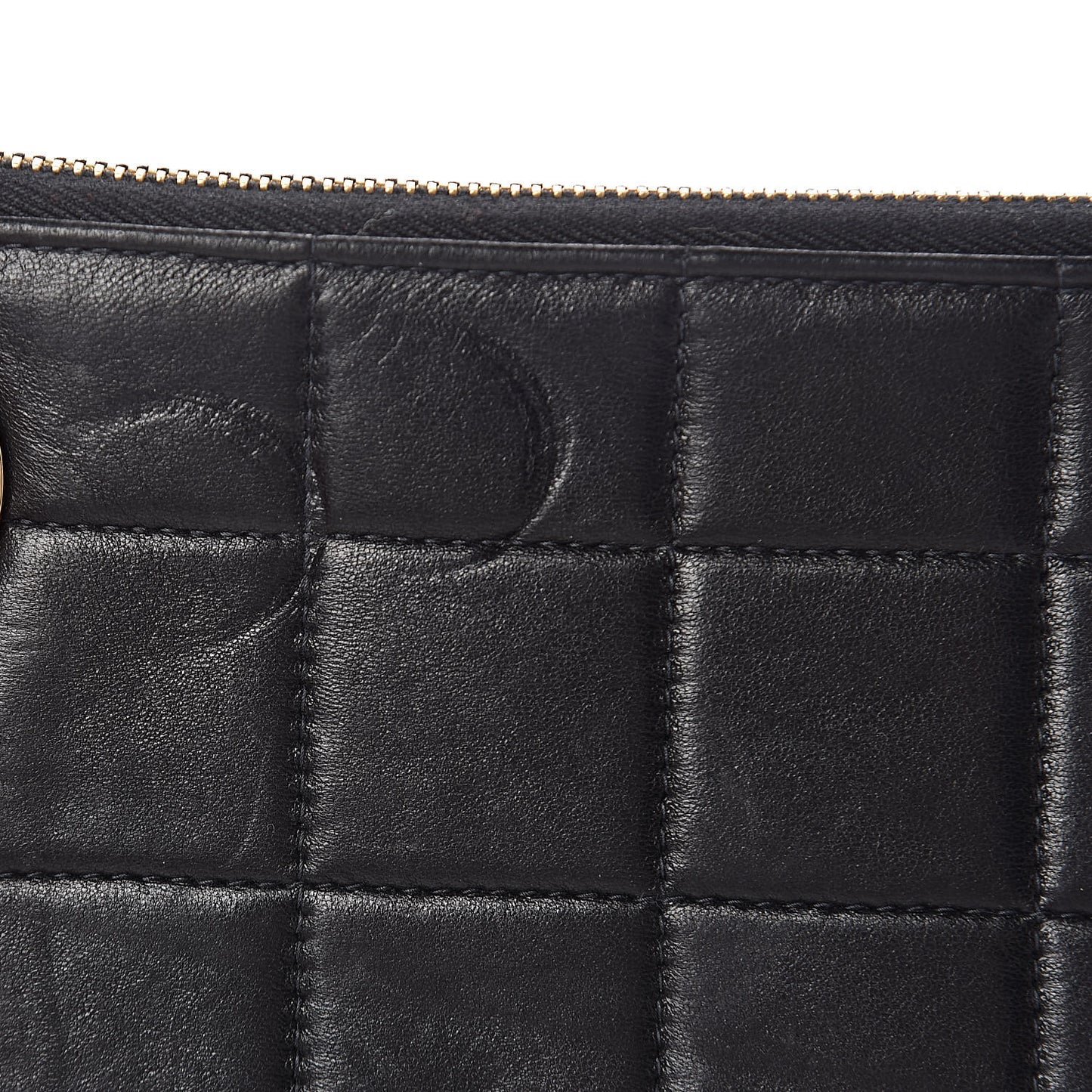 Lambskin Quilted Chocolate Bar Wristlet Black
