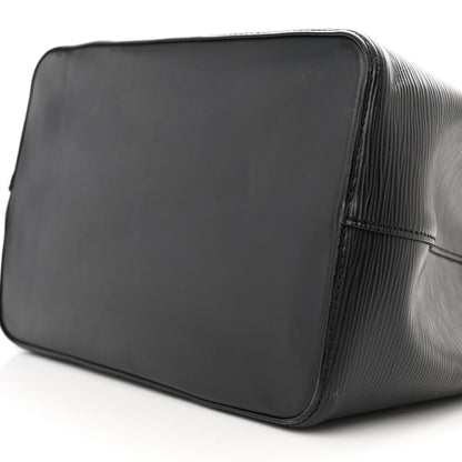 Louis Vuitton Epi NeoNoe MM Black 9 of 10
