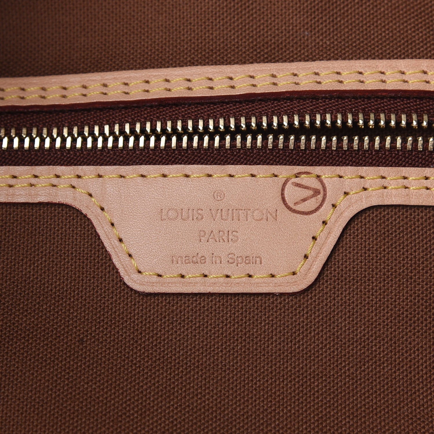 Louis Vuitton Monogram All-In MM 6 of 11