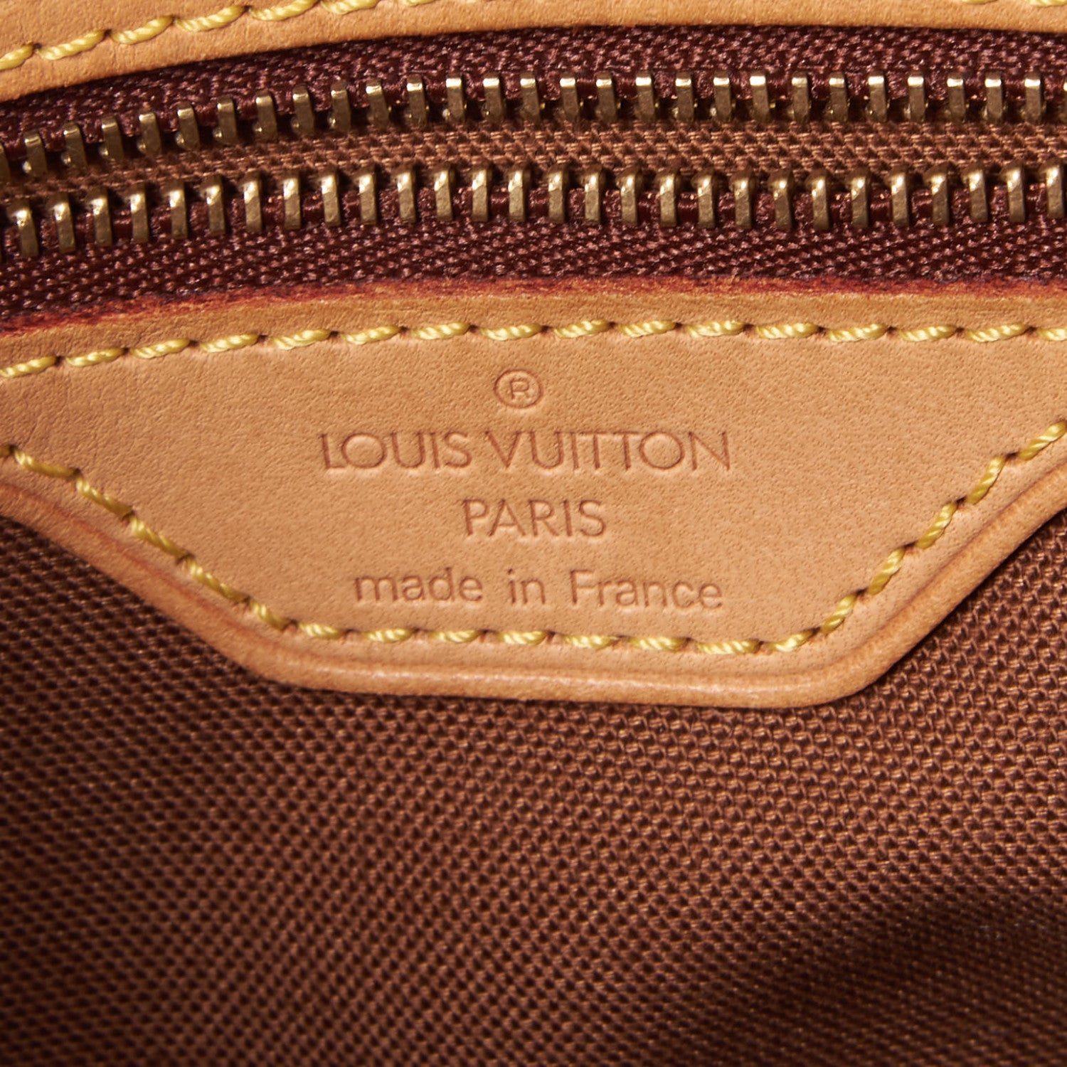 Louis Vuitton Monogram Trotteur 7 of 7