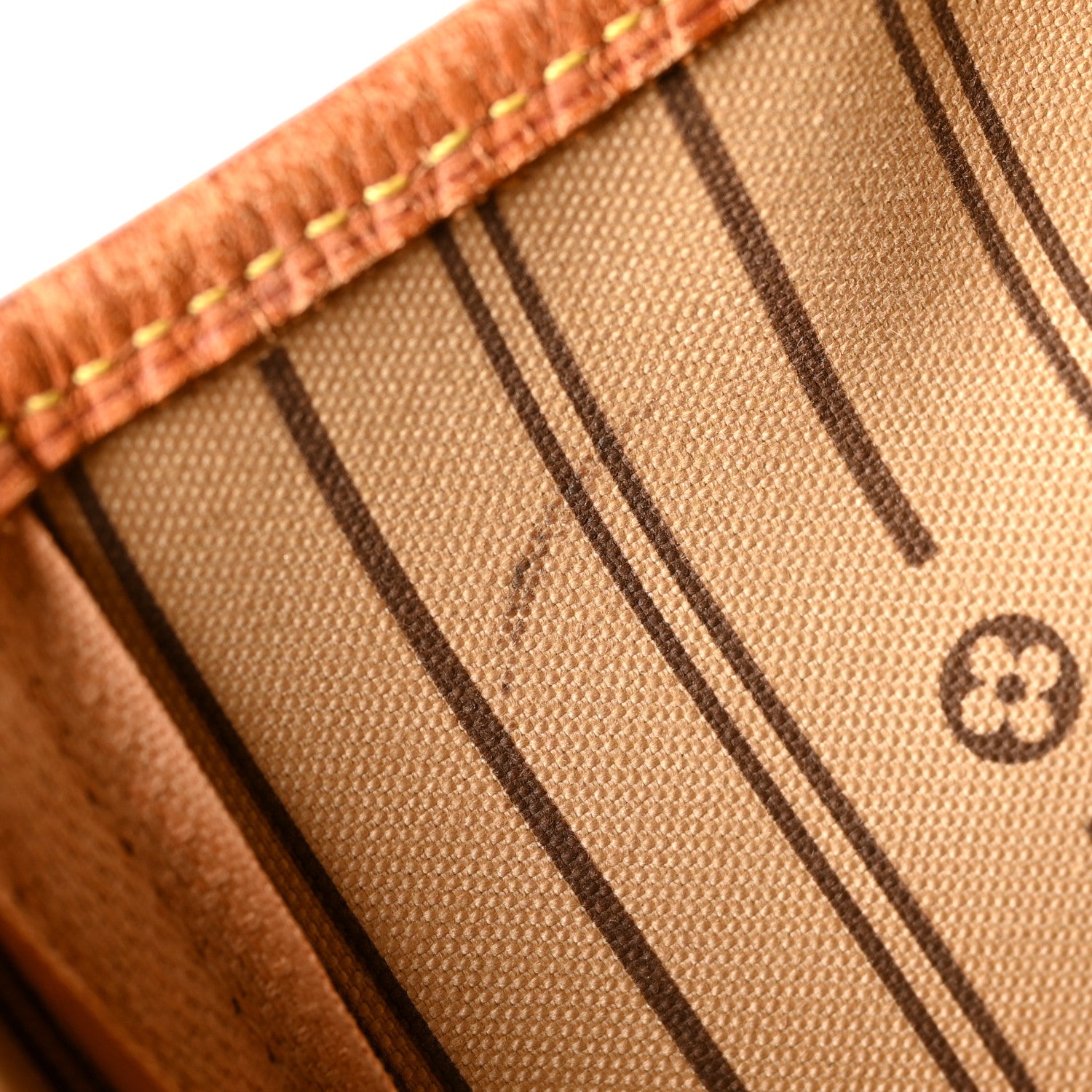 Louis Vuitton Monogram Neverfull MM 10 of 11