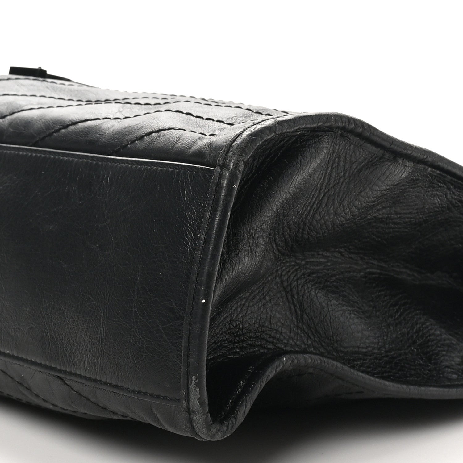 Saint Laurent Crinkled Calfskin Matelasse Monogram Large Niki Shopper Tote Black 10 of 10