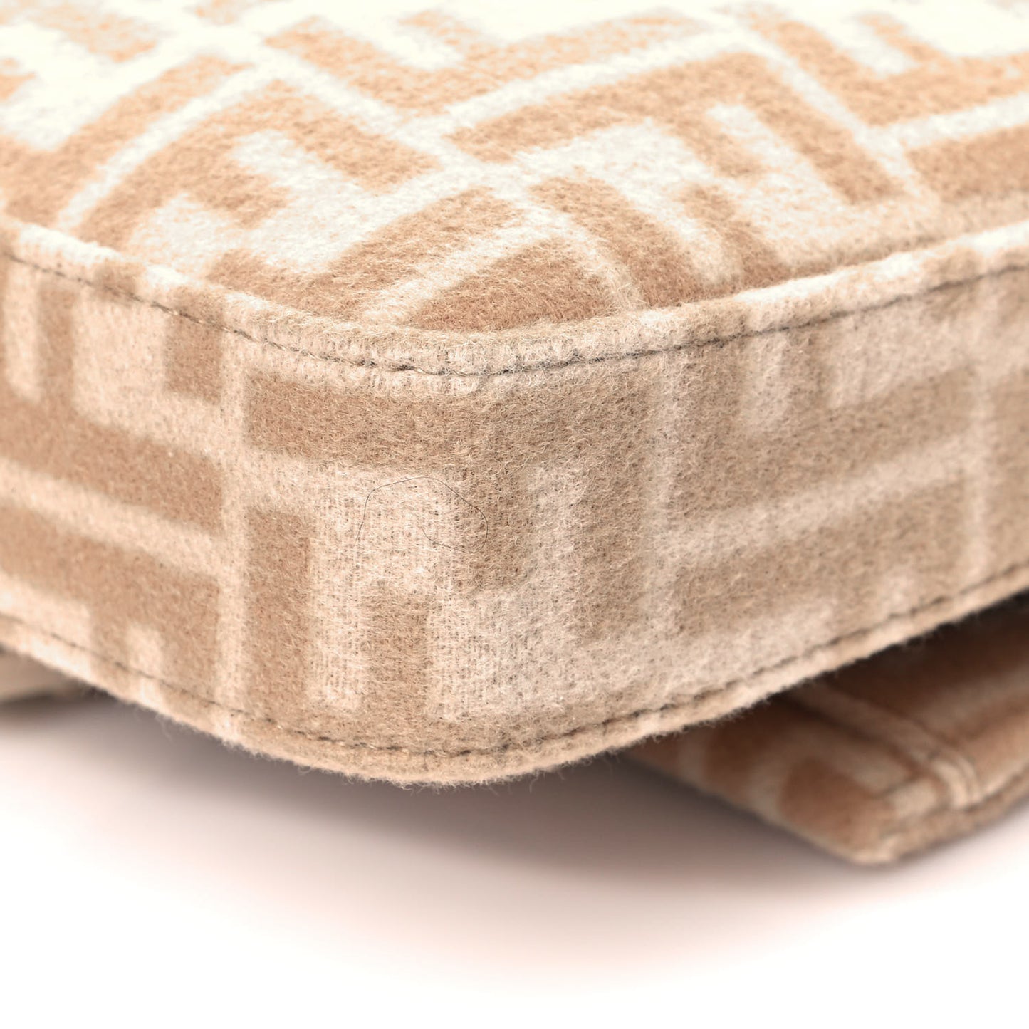 Wool Cuoio Romano Selleria FF 1974 Baguette 1997 Beige Cammello Camelia