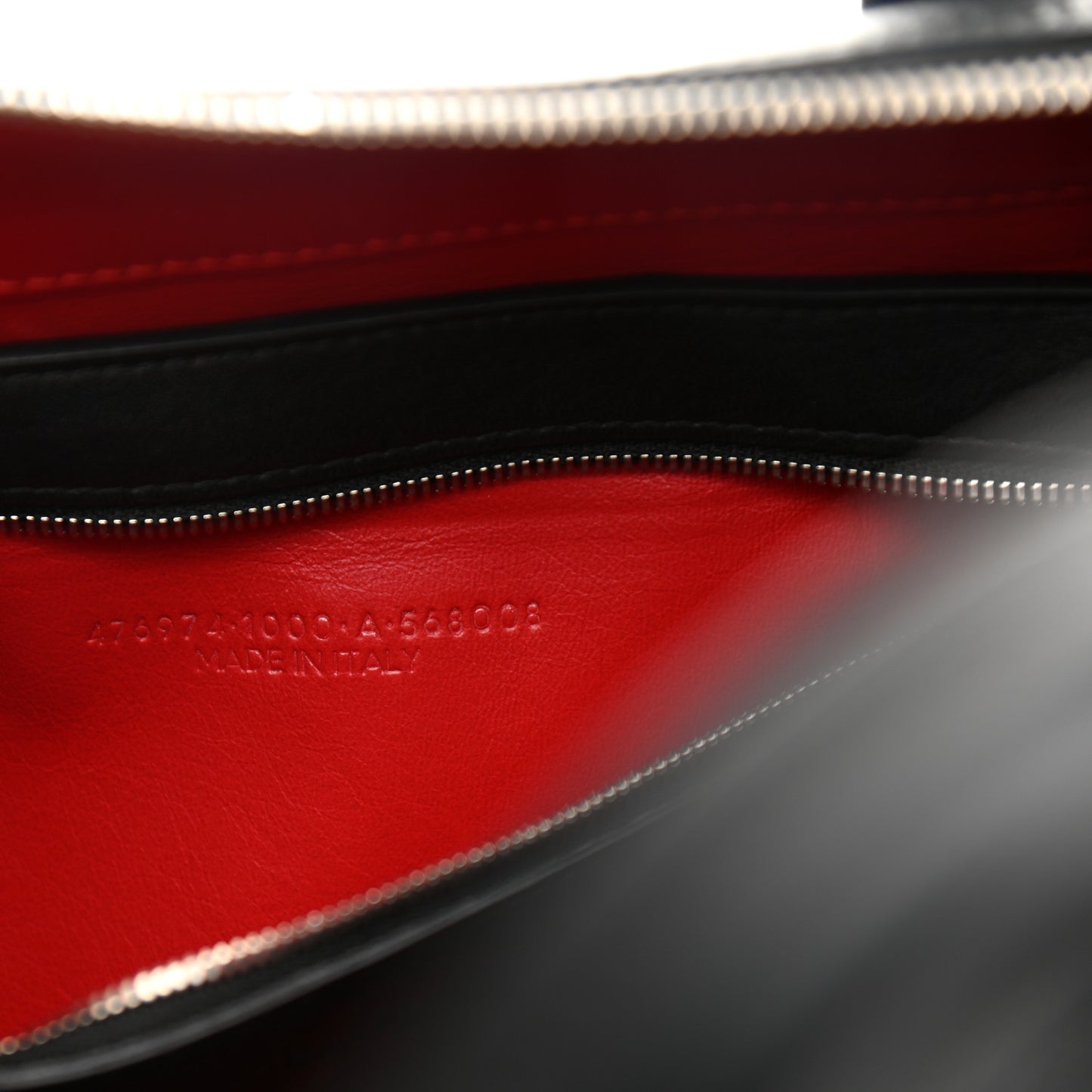 Calfskin M Triangle Duffle Black