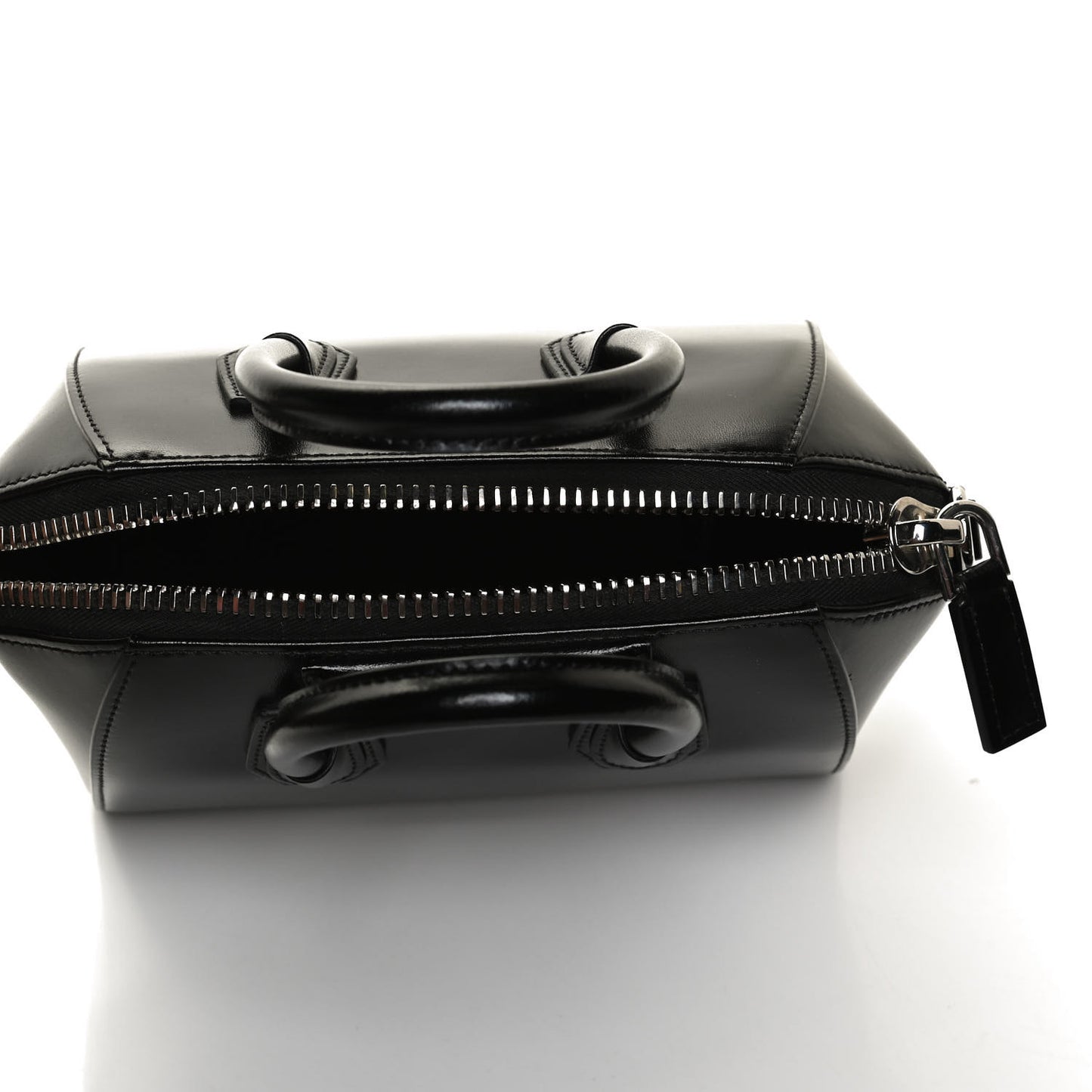 Shiny Lord Calfskin Mini Antigona Black