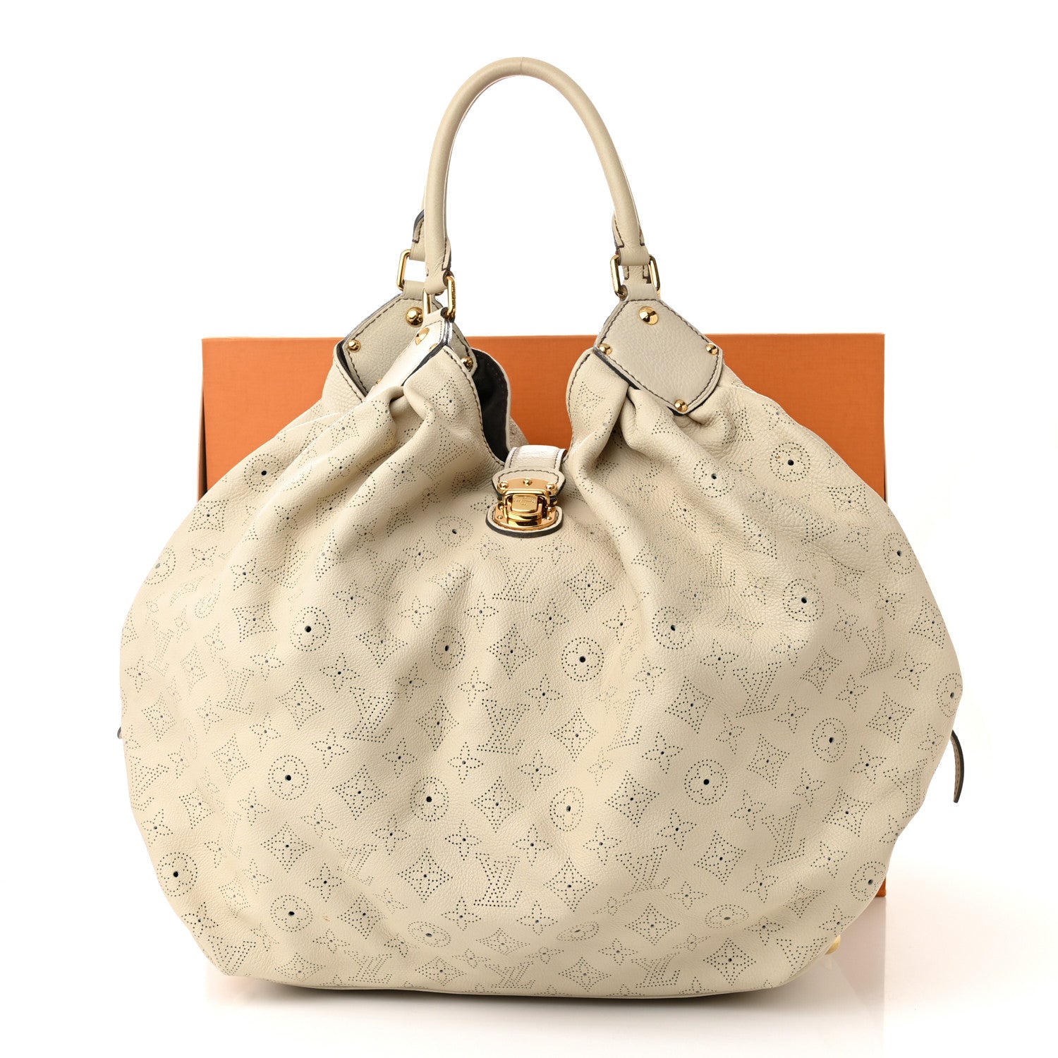 Louis Vuitton Mahina XL Gris 14 of 14