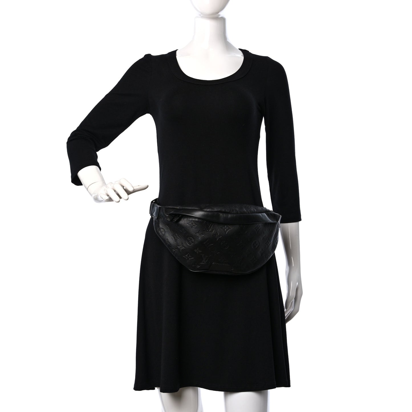 Calfskin Monogram Shadow Discovery Bumbag Black