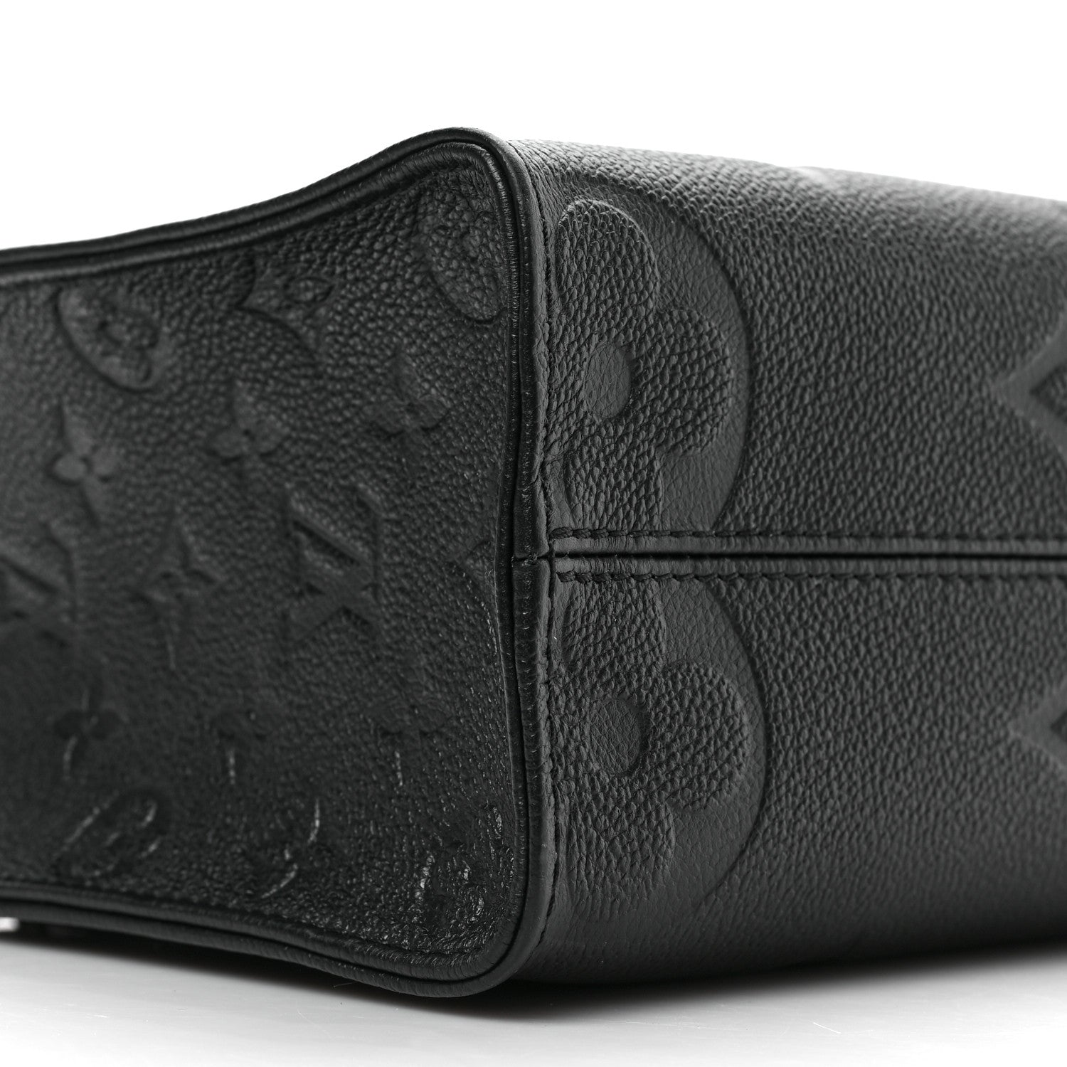 Louis Vuitton Empreinte Monogram Giant Onthego PM Black 7 of 8