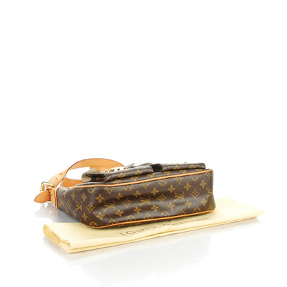 Louis Vuitton Monogram Hudson GM 4 of 10