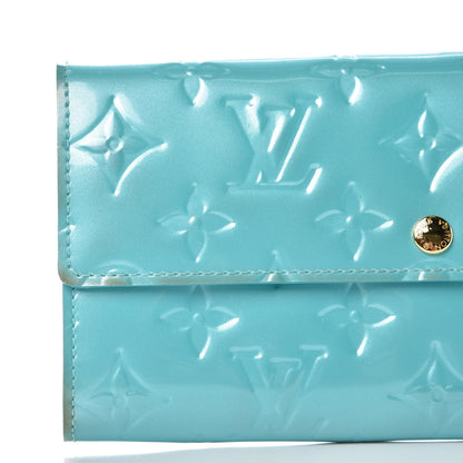 Louis Vuitton Vernis Sarah Wallet Blue Lagon 21 of 26