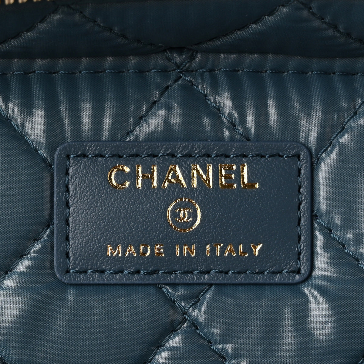 Caviar Quilted Large Vanity Pouch Blue