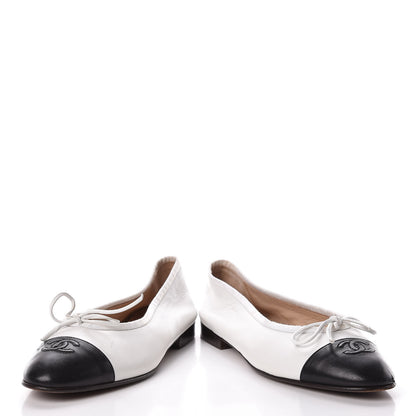 Chanel Lambskin Cap Toe Ballerina Flats 38.5 White Black 6 of 19