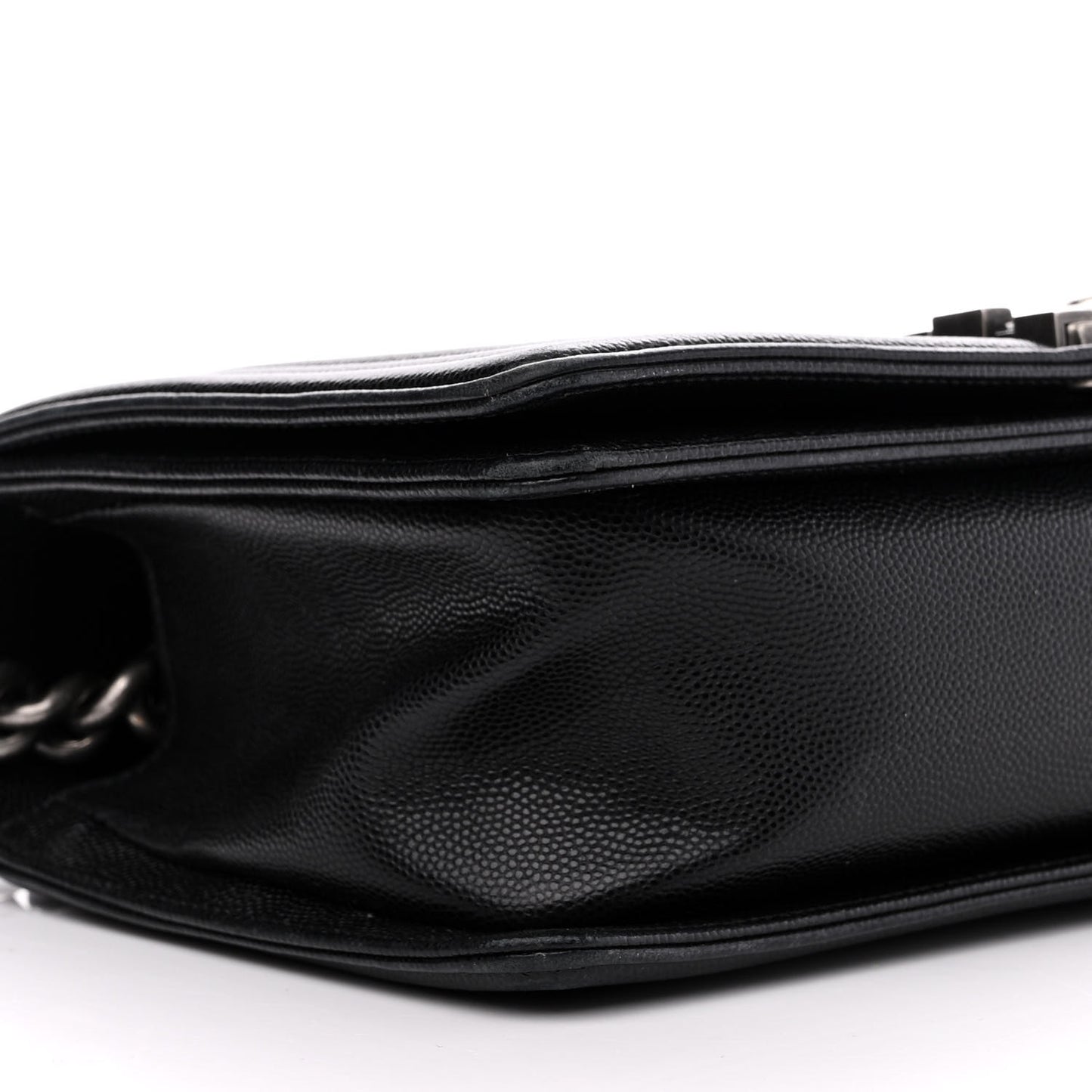 Caviar Quilted Medium Boy Flap Black