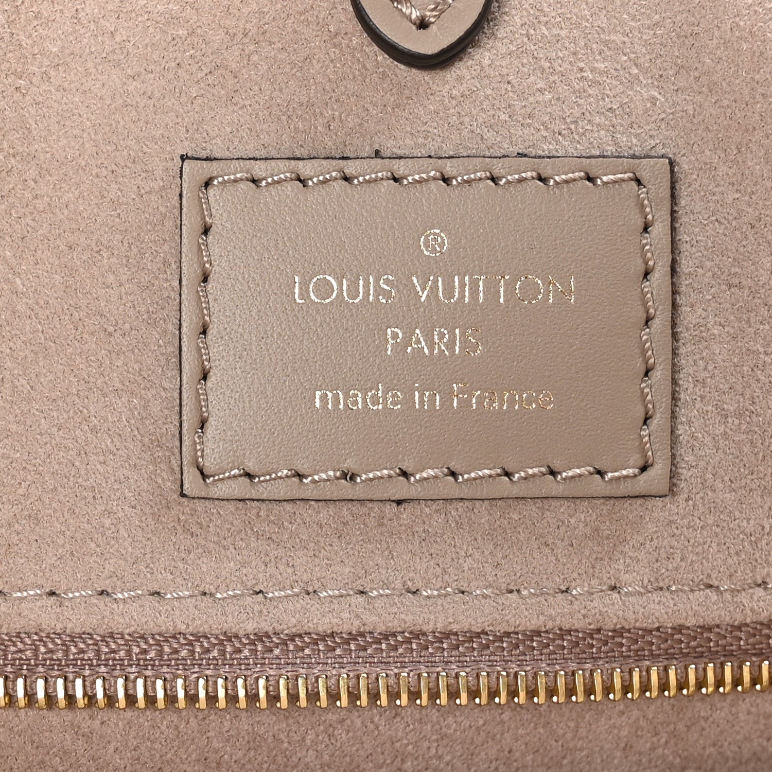 Louis Vuitton Empreinte Monogram Giant Onthego MM Tourterelle Creme 6 of 9