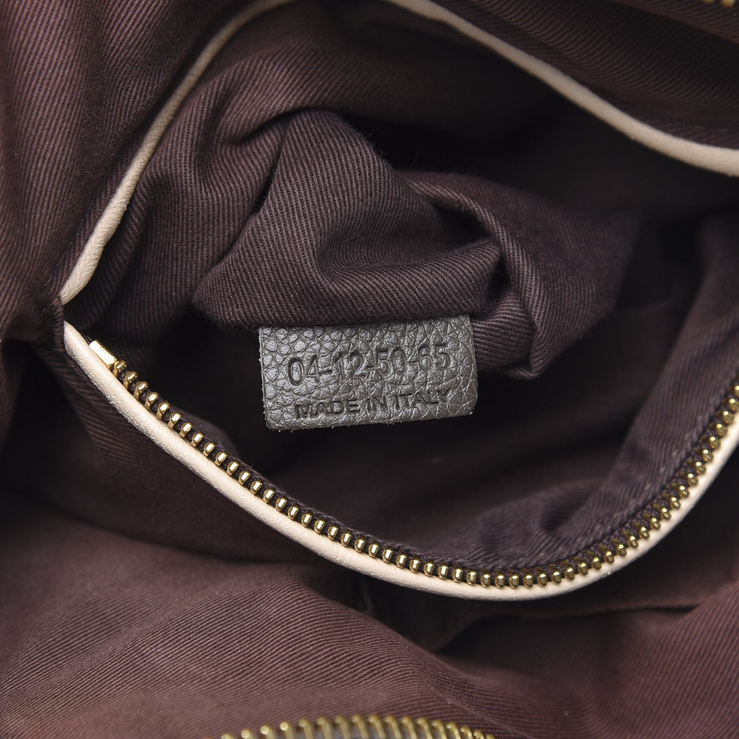 Calfskin Medium Paraty Rock