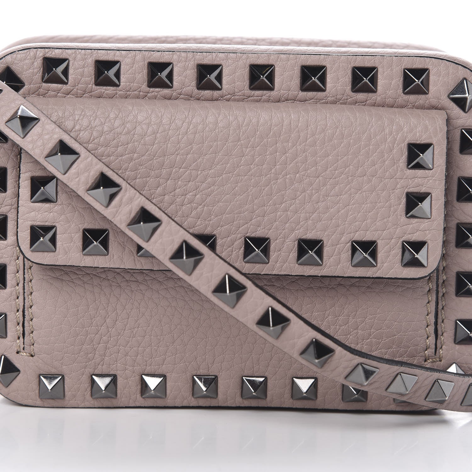 Valentino Garavani Grained Calfskin Small Rockstud Flap Pocket Camera Crossbody Bag Poudre 7 of 12