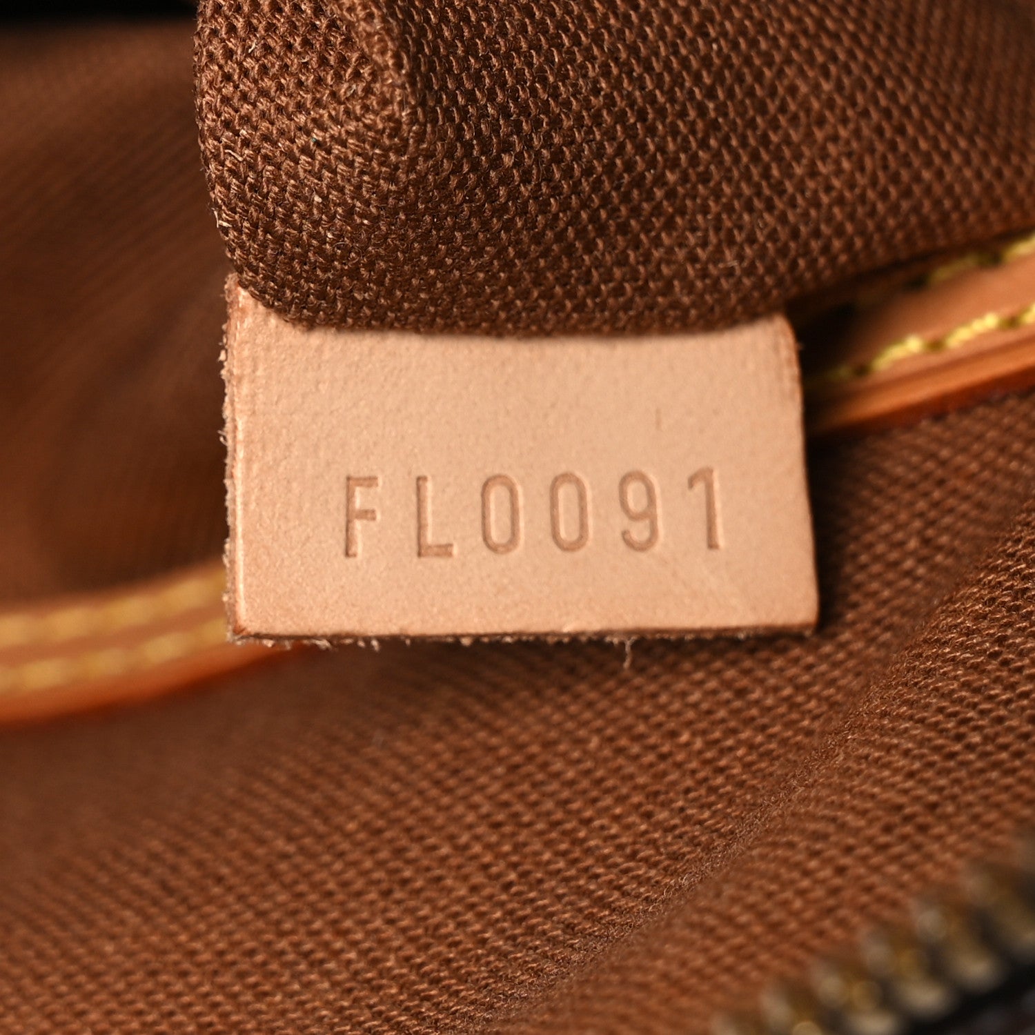 Louis Vuitton Monogram Alma PM 6 of 10