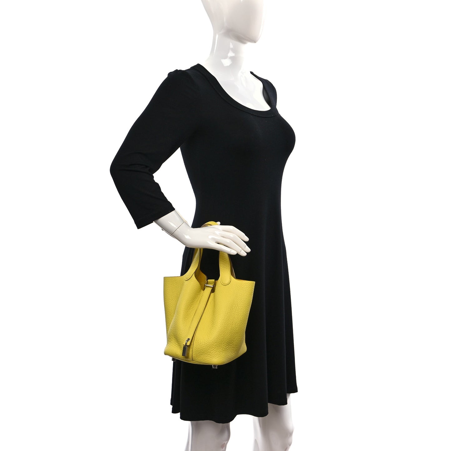 Taurillon Clemence Picotin Lock 18 PM Lime