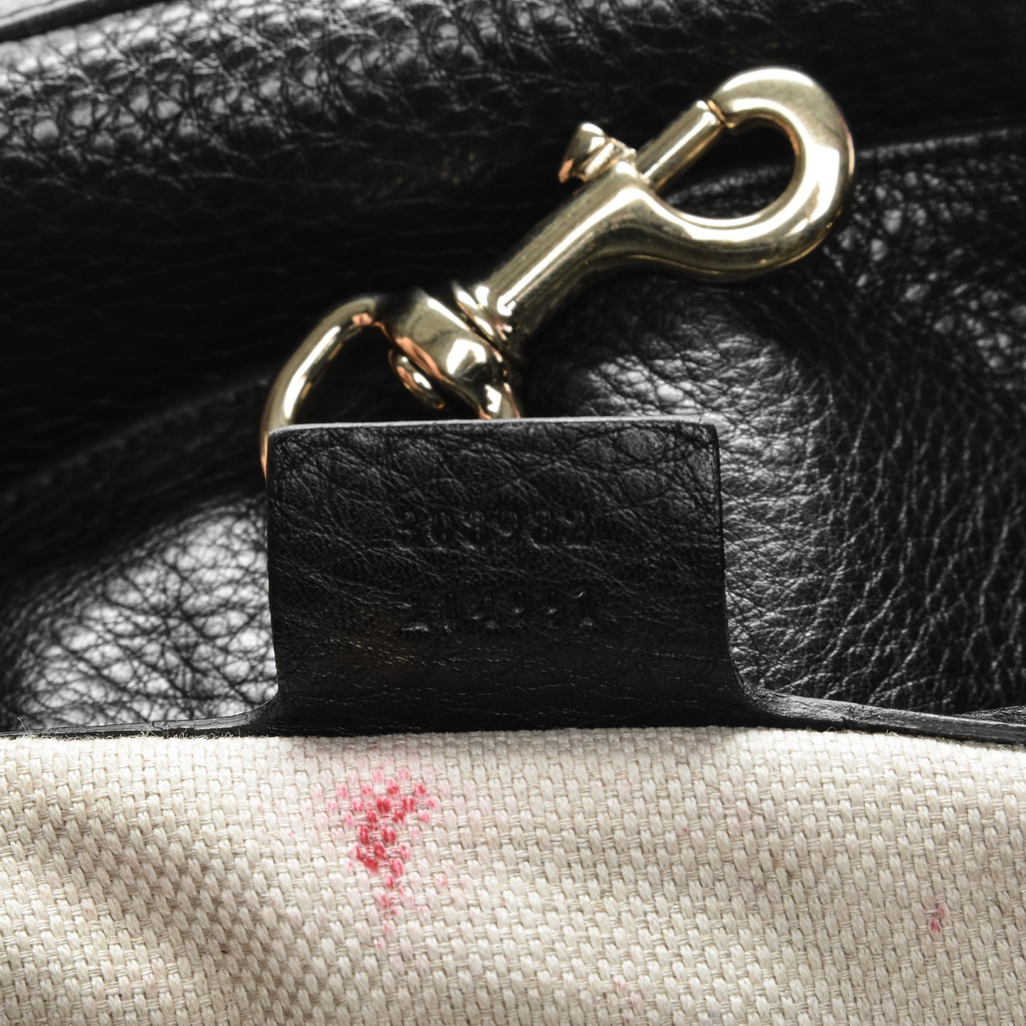 Pebbled Calfskin Medium Soho Chain Shoulder Bag Black