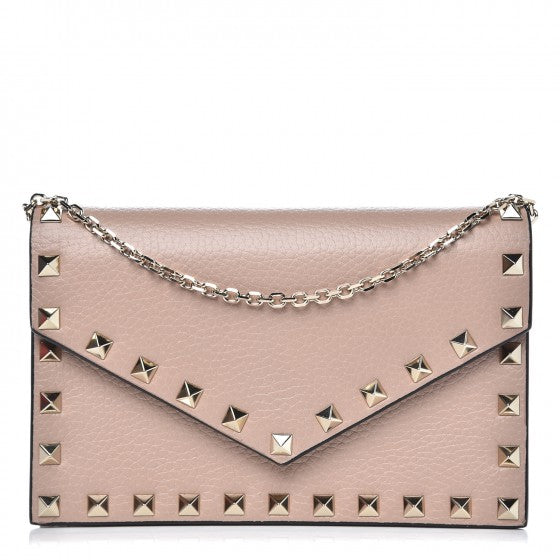 Pebbled Calfskin Rockstud Envelope Wallet on Chain Poudre