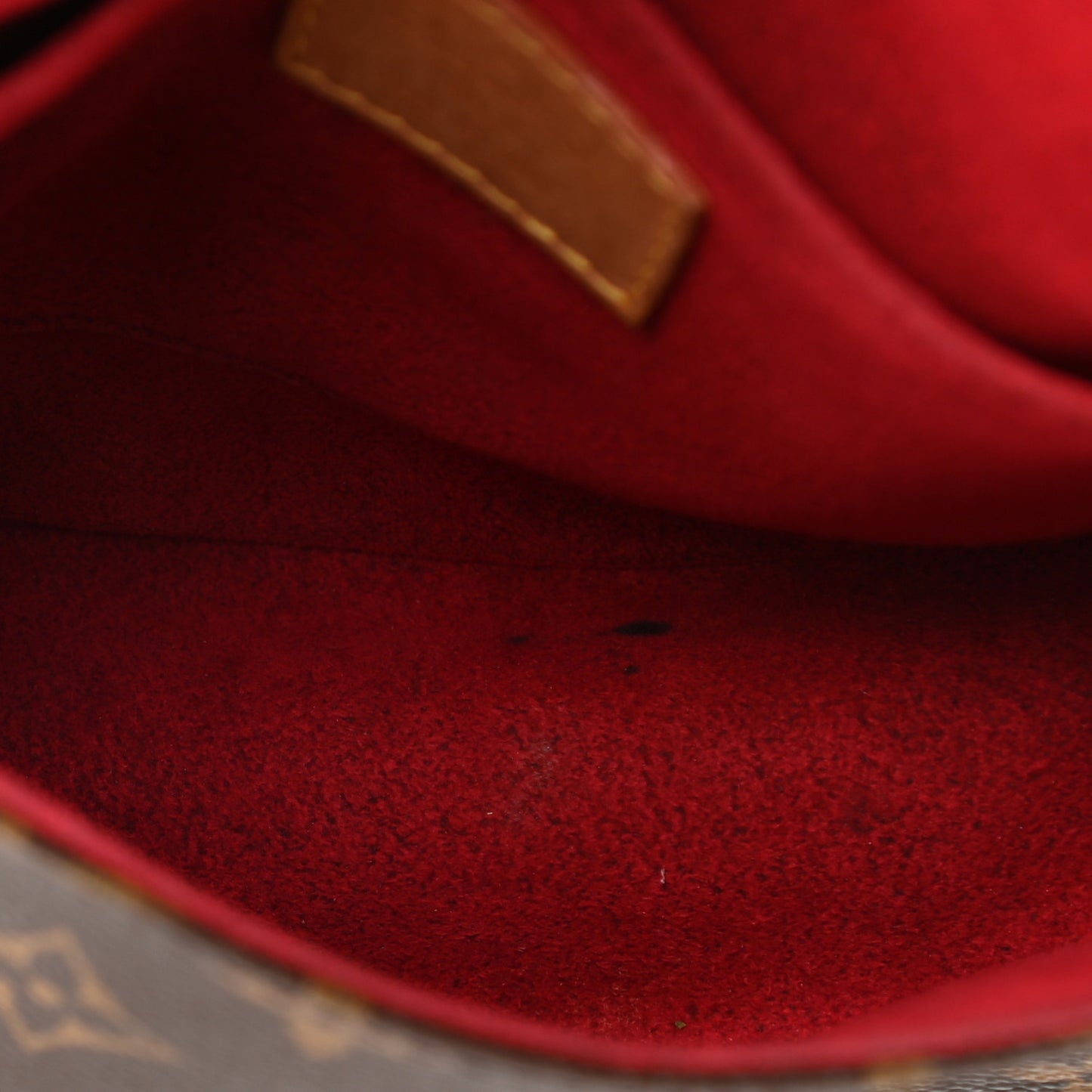 Monogram Tambourin