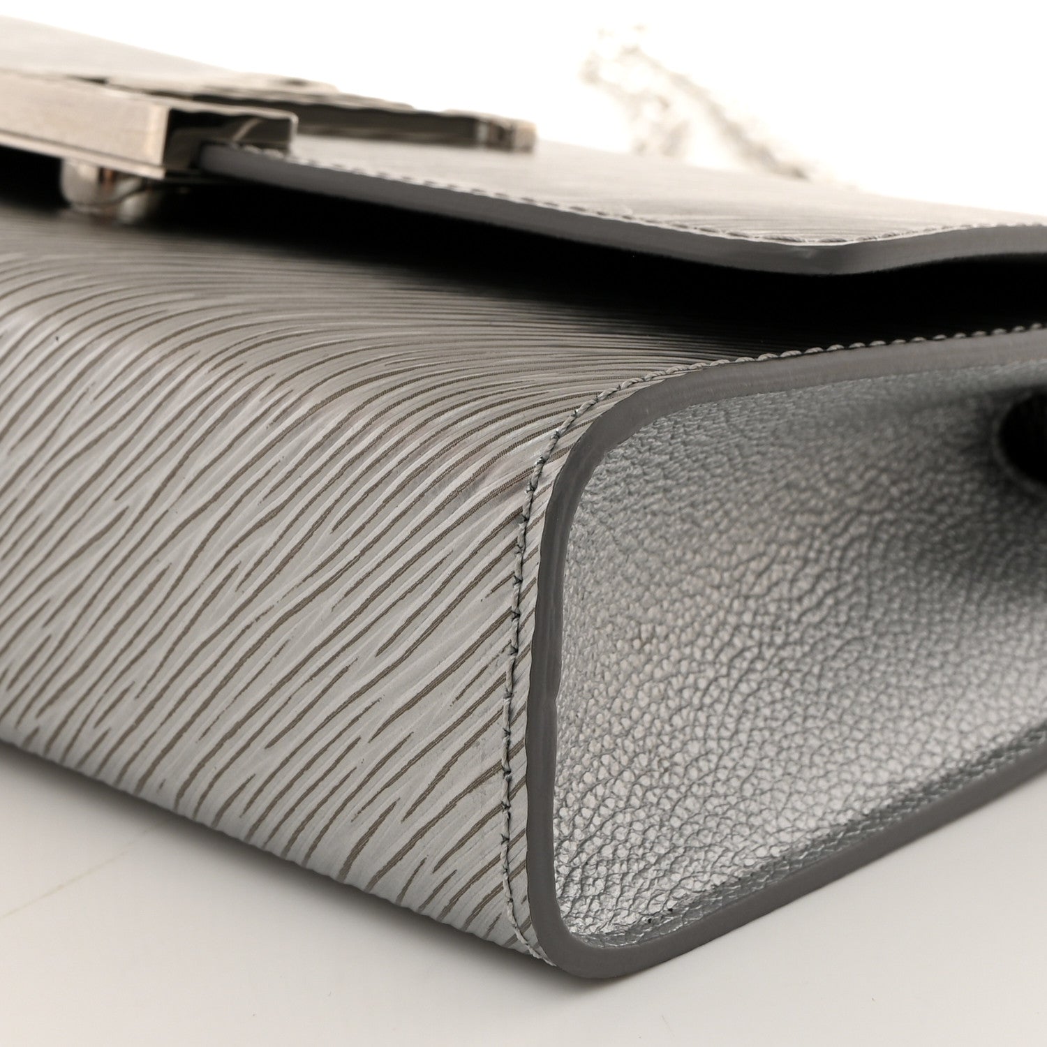 Louis Vuitton Epi Pochette Louise NM Silver 9 of 9
