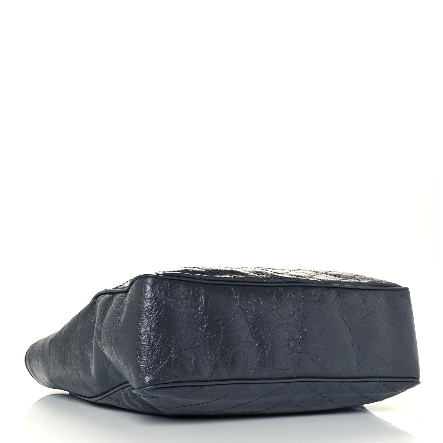 Saint Laurent Crinkled Calfskin Matelasse Monogram Large Niki Shopping Tote Bag Grey 4 of 10