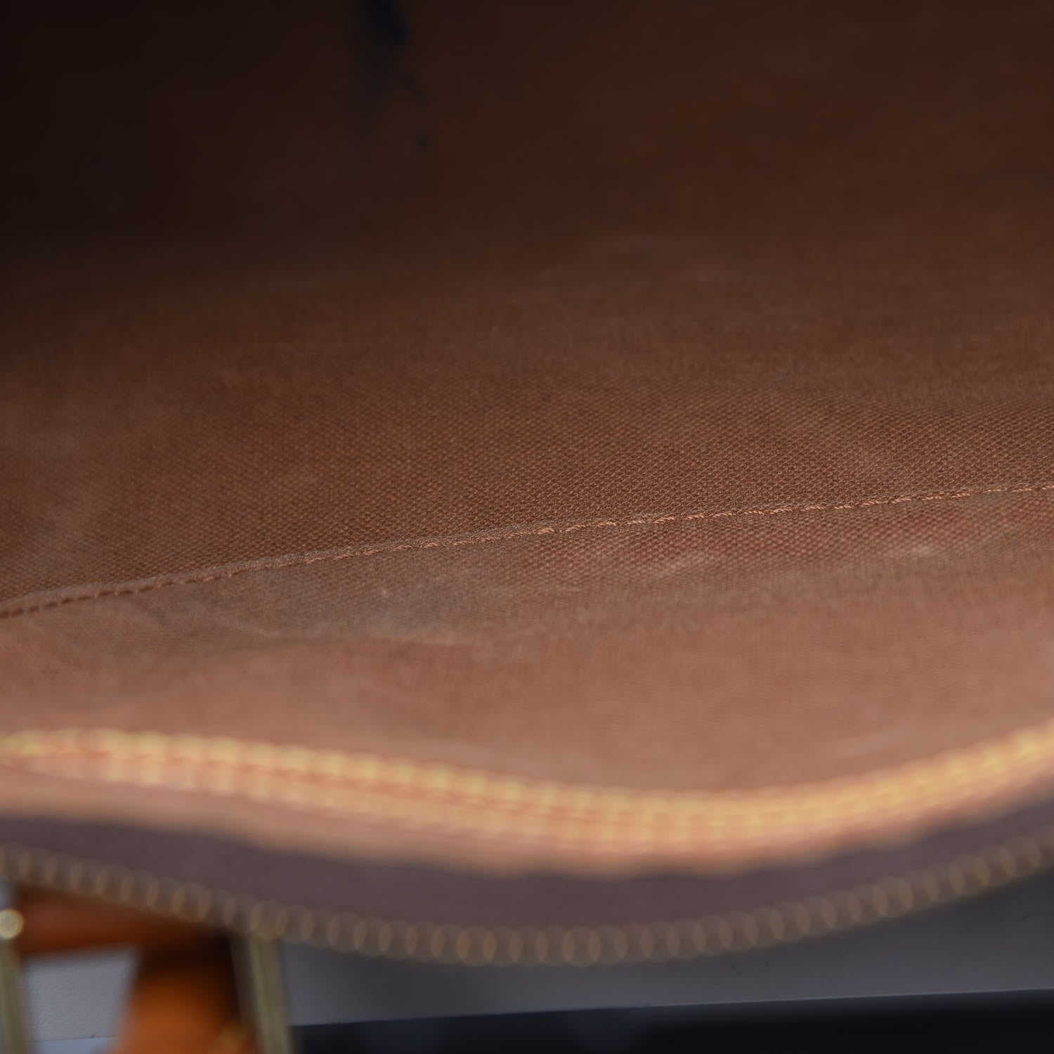 Louis Vuitton Monogram Speedy 35 11 of 13