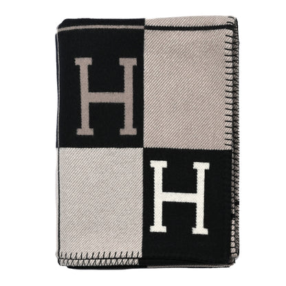 Hermes Wool Cashmere Avalon III Blanket Ecru Black 1 of 3
