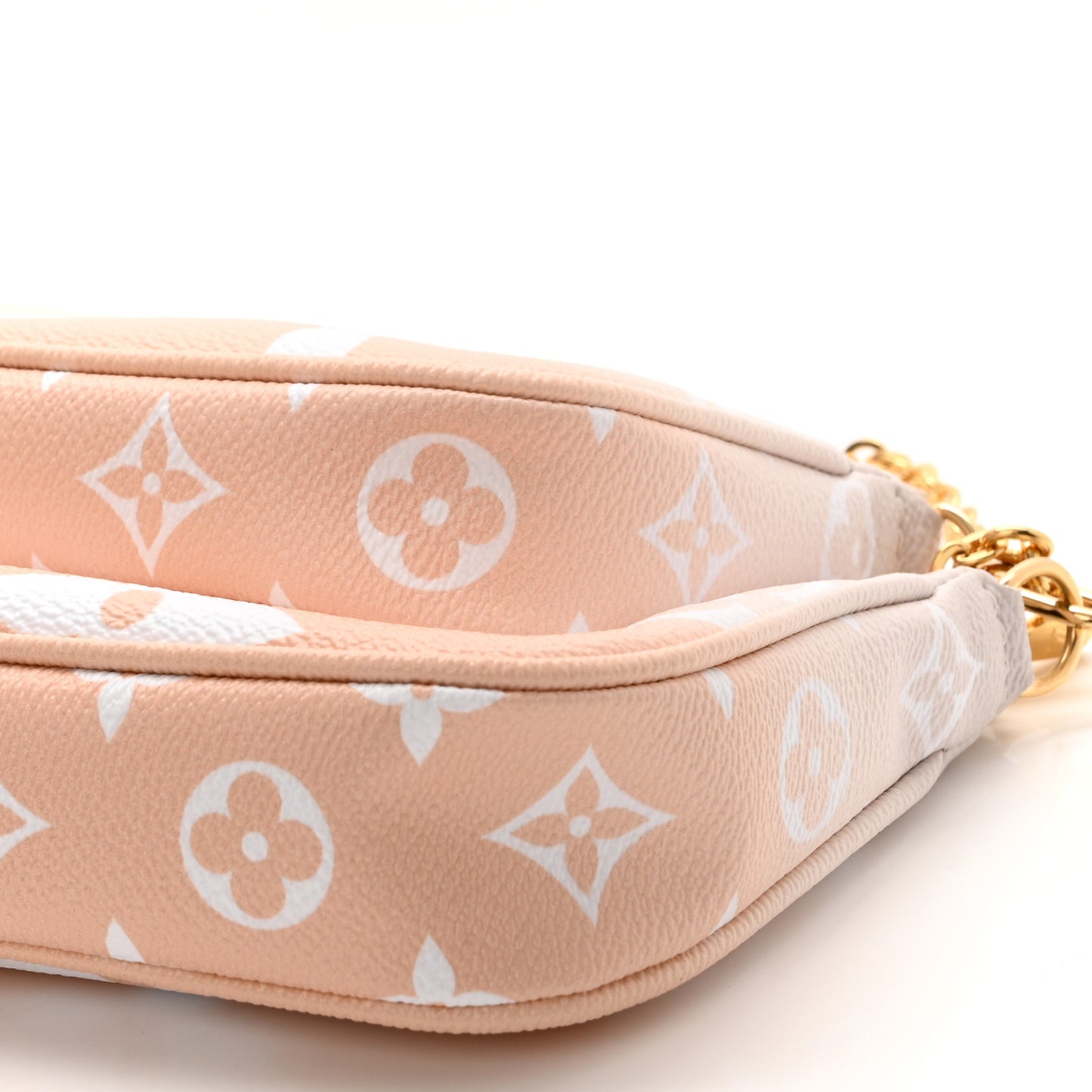 Monogram Giant By The Pool Multi Pochette Accessories Brume