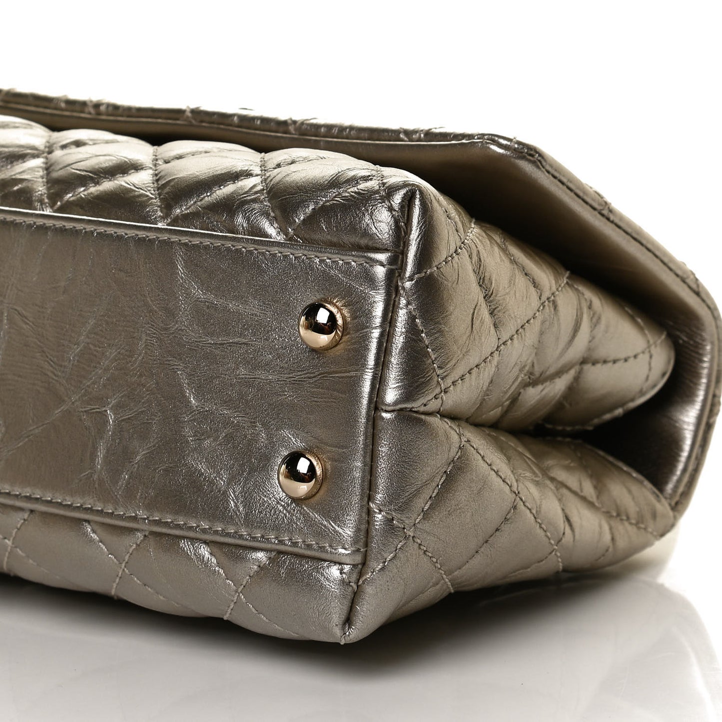 Metallic Aged Calfskin Quilted Mini Coco Handle Flap Gold