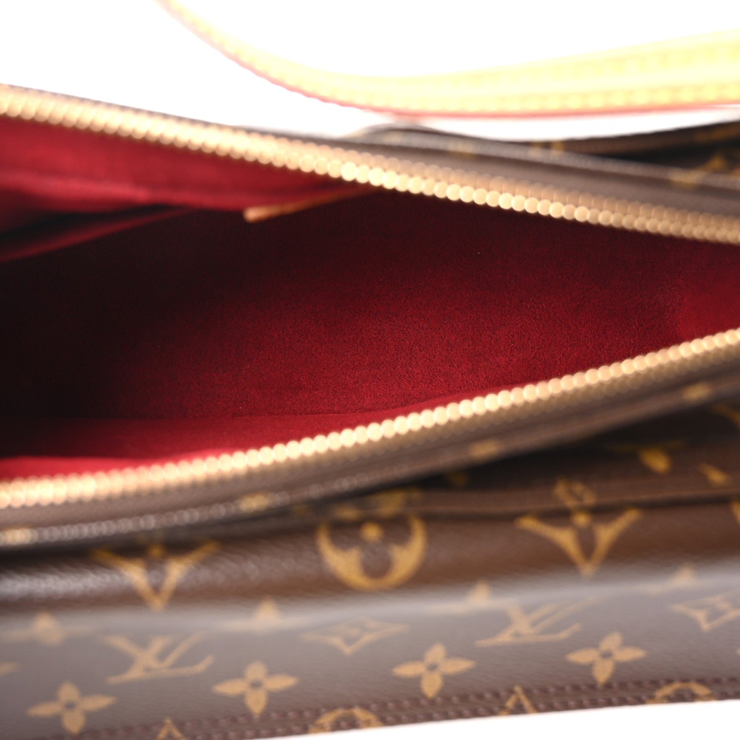 Louis Vuitton Monogram Viva-Cite MM 5 of 9