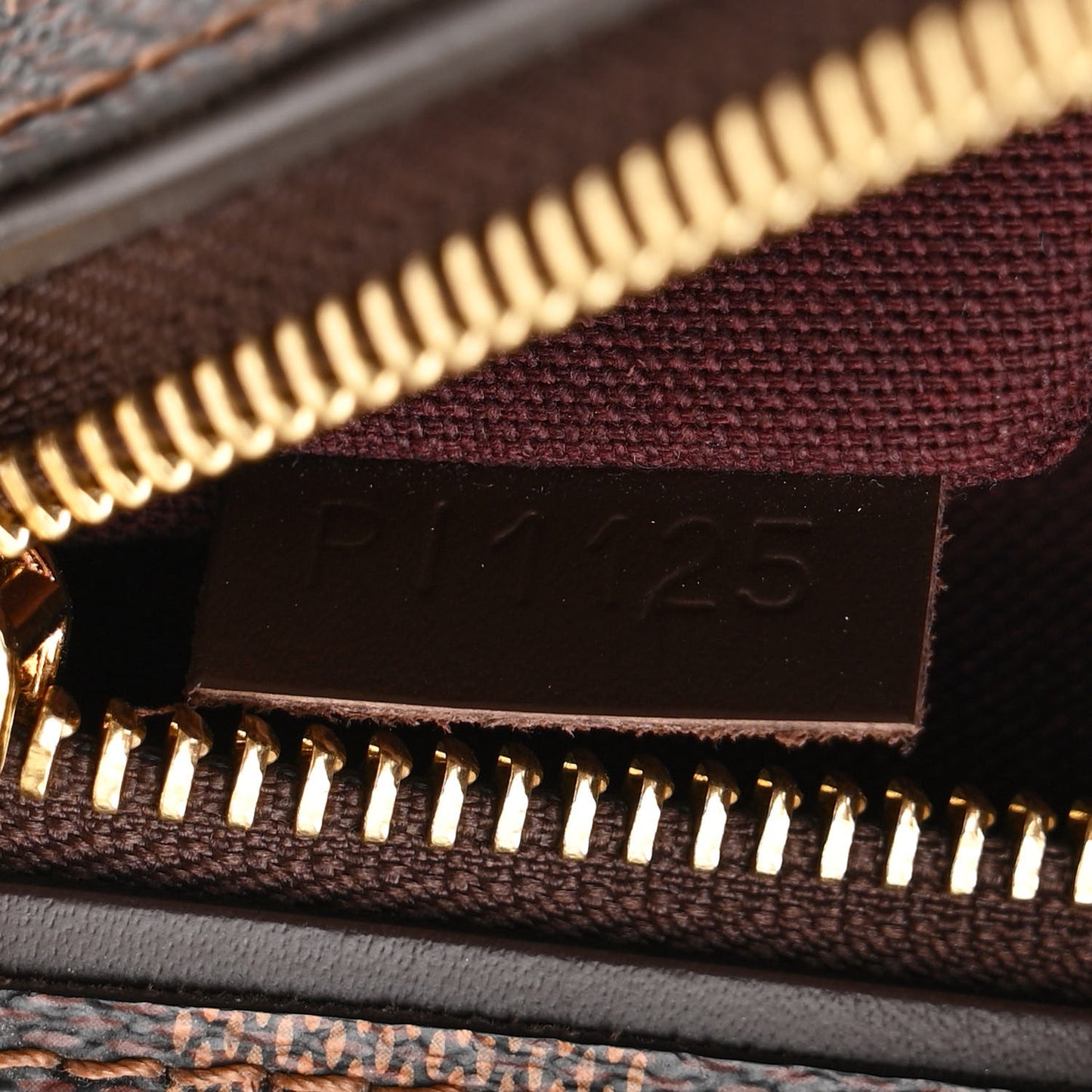 Damier Ebene Hoxton GM