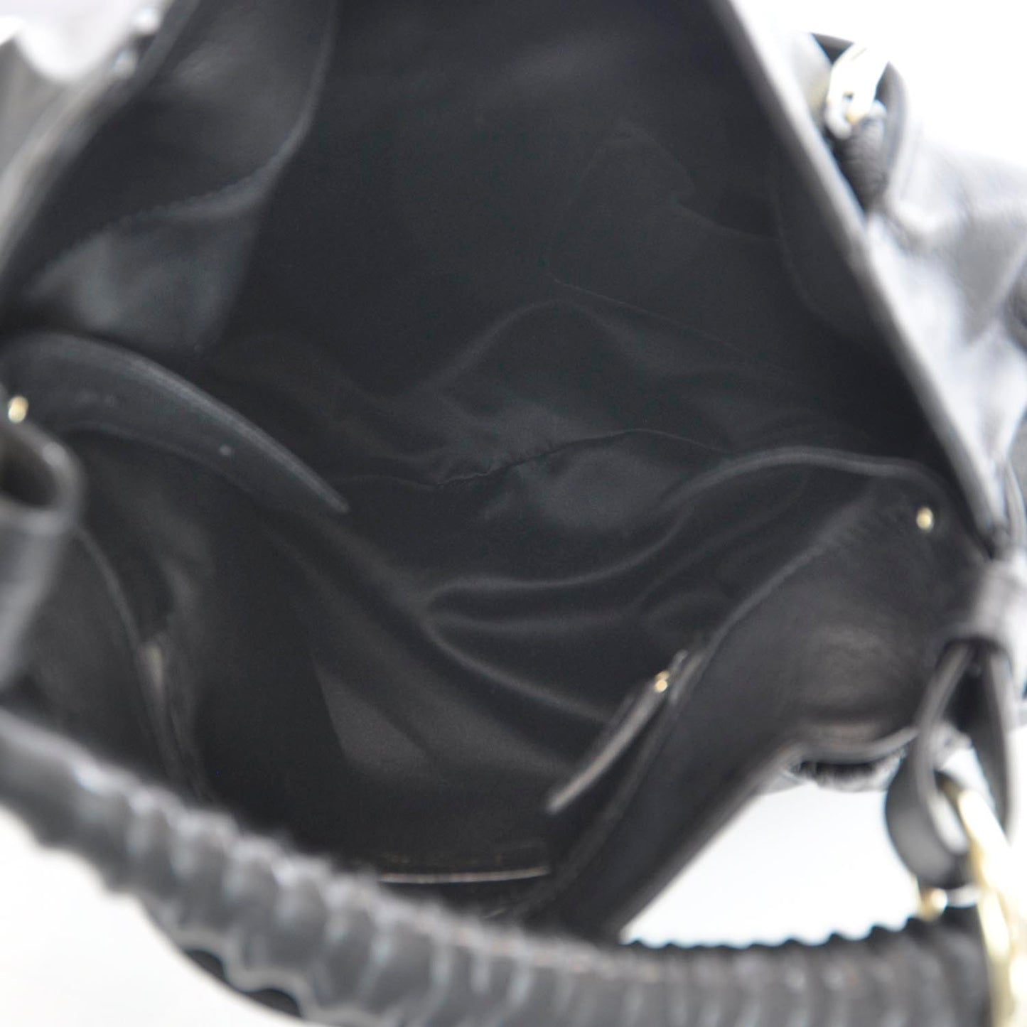 Chevre Mala Mala Horn Bag Black