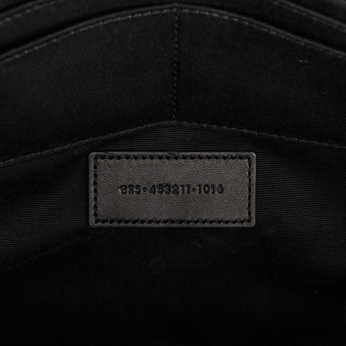 Lambskin Mixed Matelasse Classic Monogram Zipped Document Holder Black