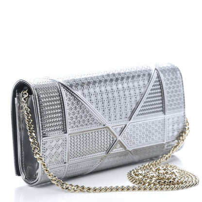 Christian Dior Metallic Patent Micro-Cannage Diorama Croisiere Chain Wallet Silver 3 of 11