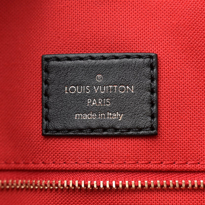 Louis Vuitton Reverse Monogram Giant Onthego MM 6 of 10