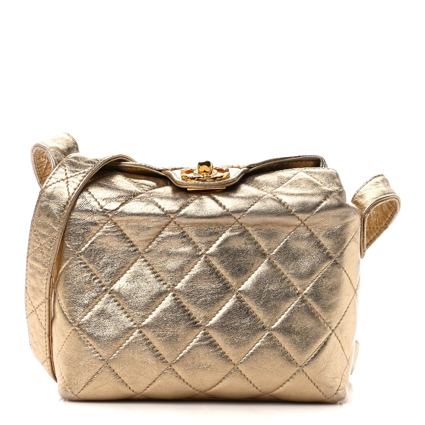 Metallic Lambskin Quilted Shoulder Bag Gold