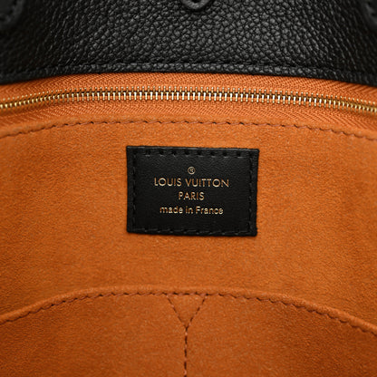 Louis Vuitton Empreinte Monogram Giant OnTheGo MM Black 6 of 11