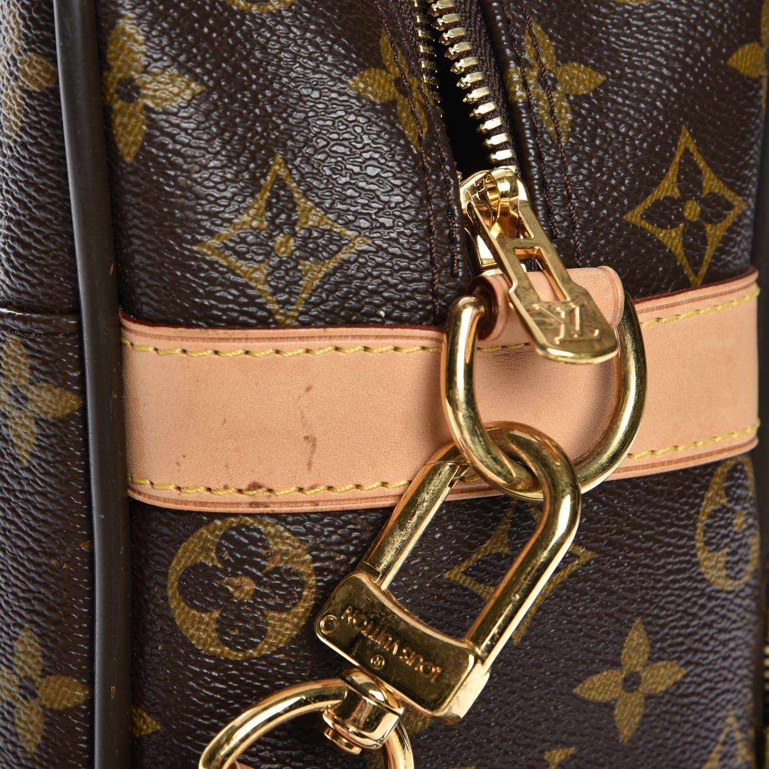 Louis Vuitton Monogram Icare Bag 9 of 10