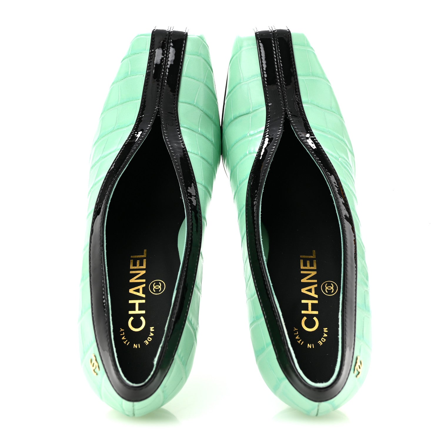 Chanel Crocodile Embossed Patent Calfskin Pumps 38.5 Green Black 2 of 10