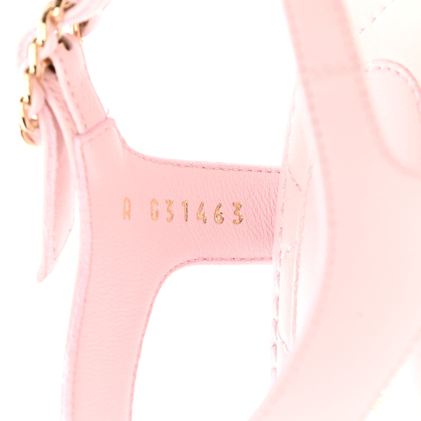 Lambskin Chain CC Logo Thong Sandals 38 Light Pink
