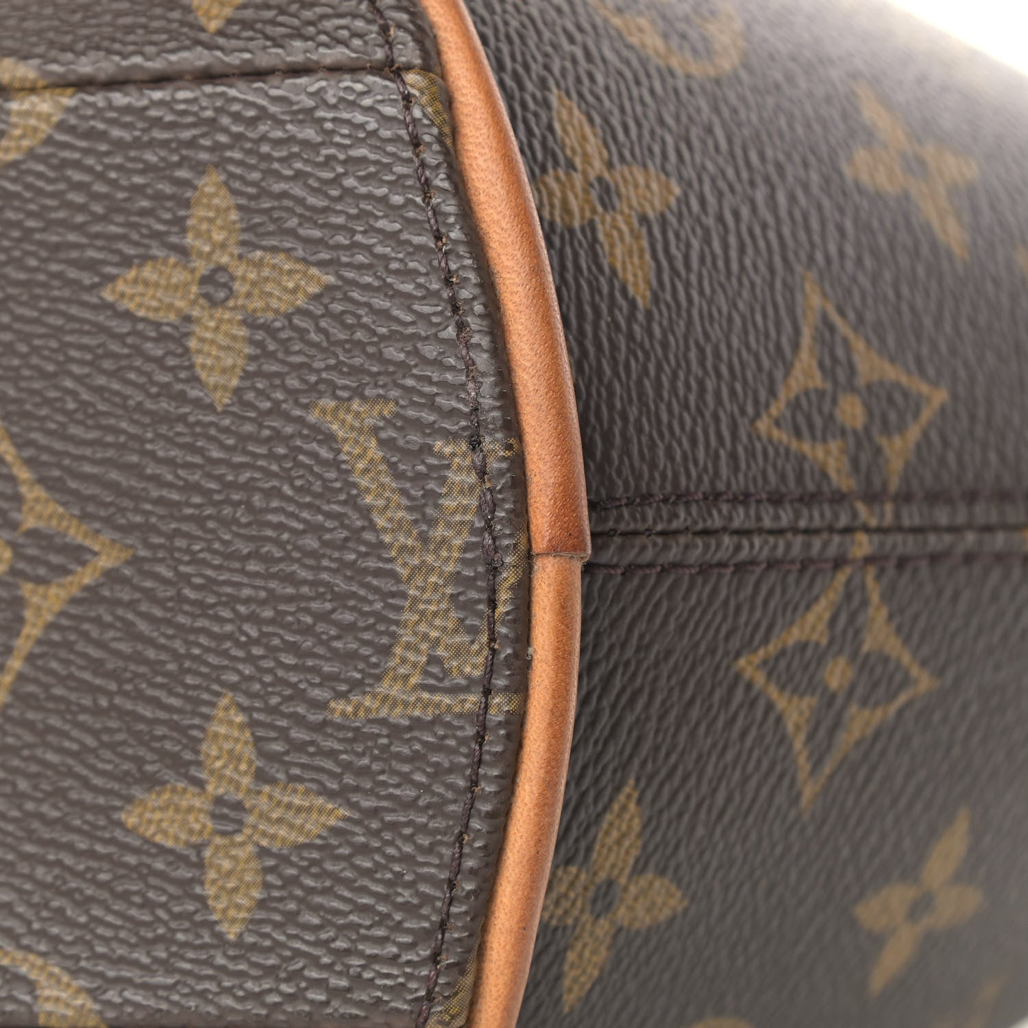 Louis Vuitton Monogram Ellipse MM 6 of 12