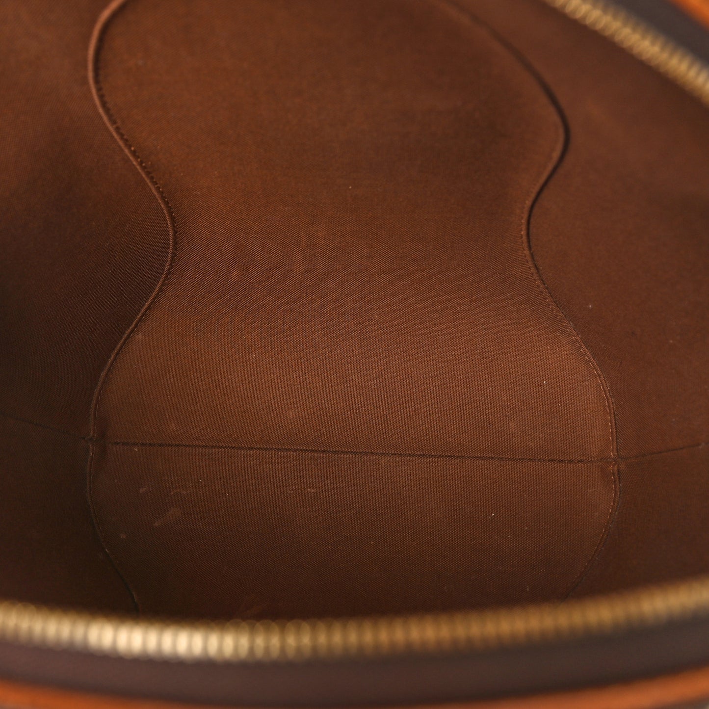 Monogram Ellipse MM
