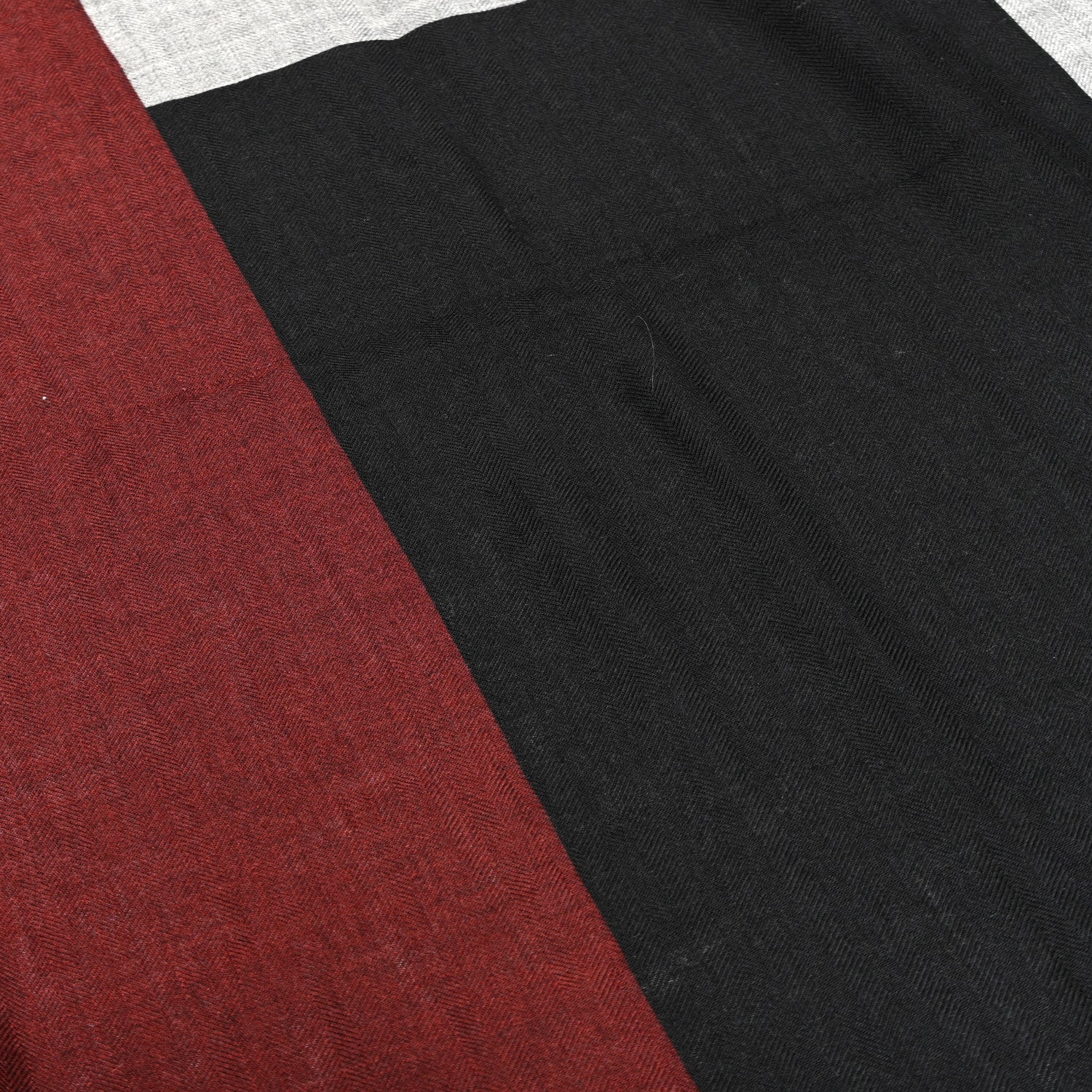Hermes Cashmere Silk Encadre H Passant Giant Scarf 140 Bordeaux Black Gris Chine 5 of 5