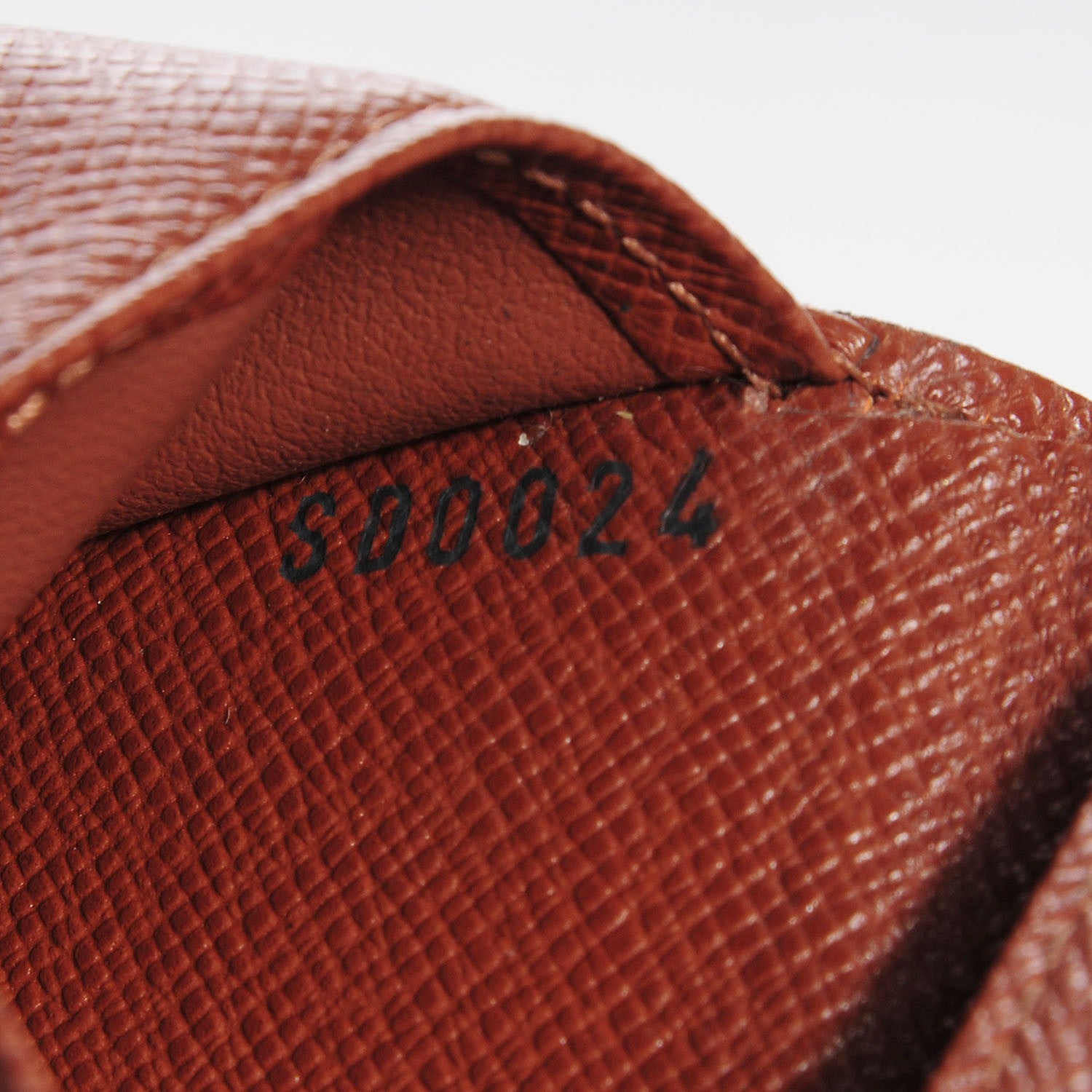 Louis Vuitton Monogram Billfold Wallet 8 of 8