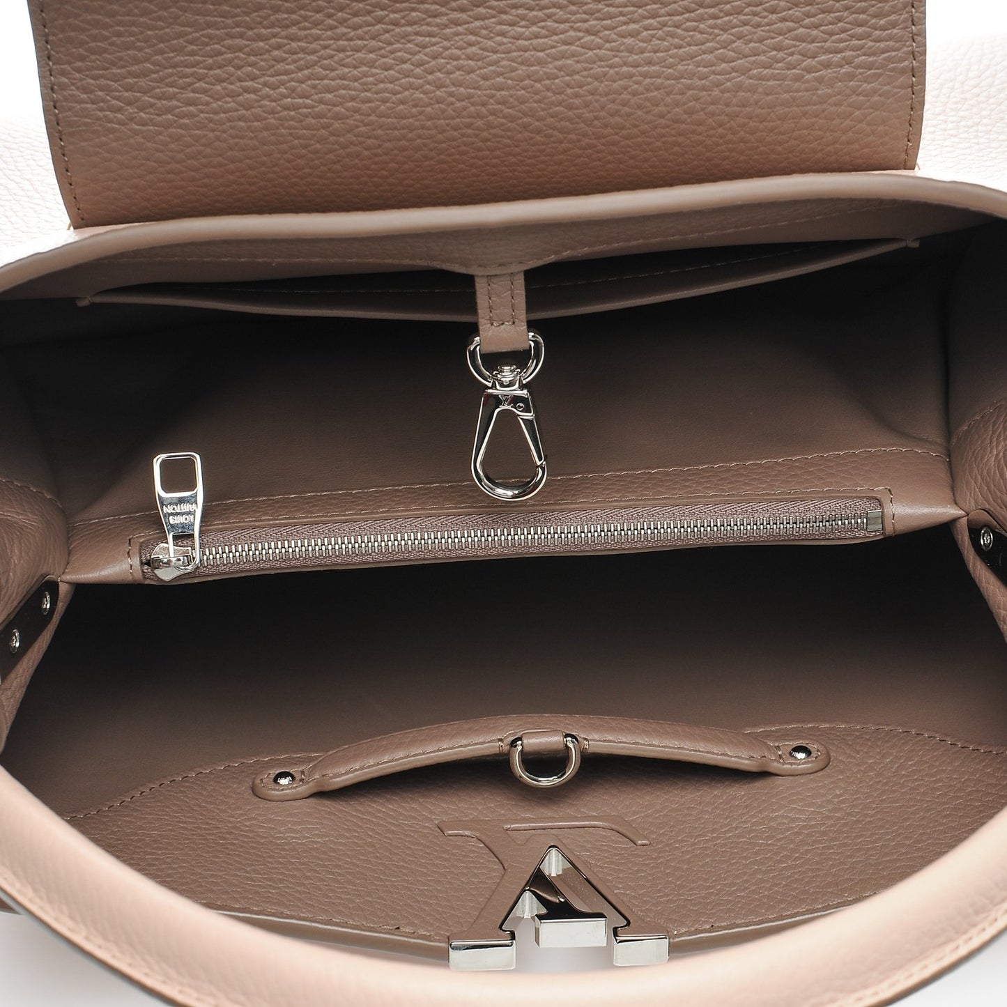 Taurillon Capucines MM Petale