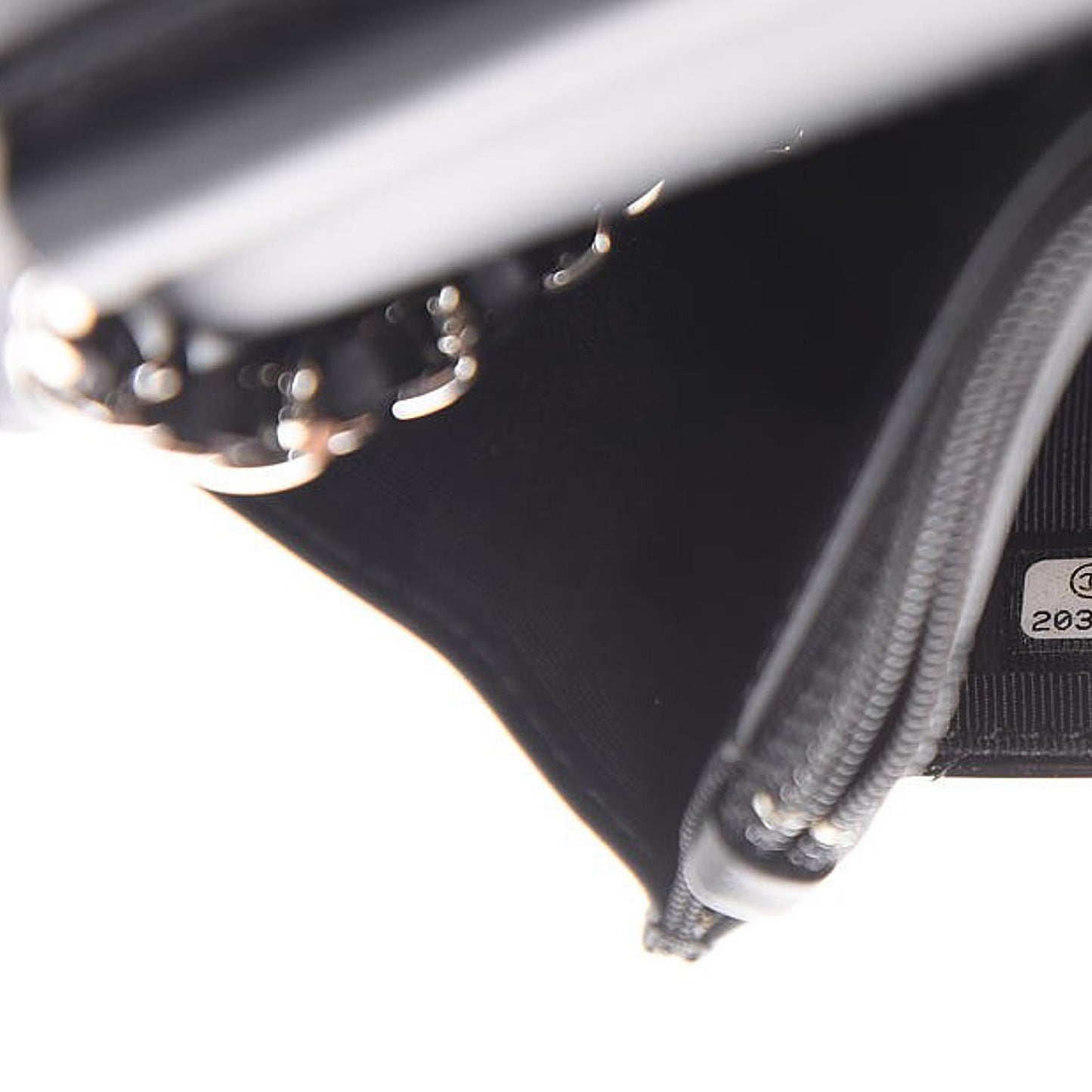 Patent Quilted Wallet On Chain WOC Black