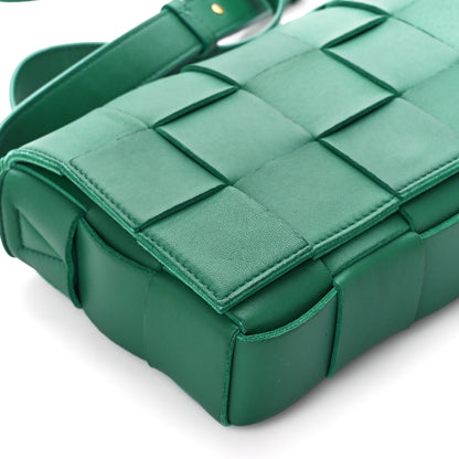 Bottega Veneta Lambskin Maxi Intrecciato Cassette Crossbody Bag Racing Green 10 of 12